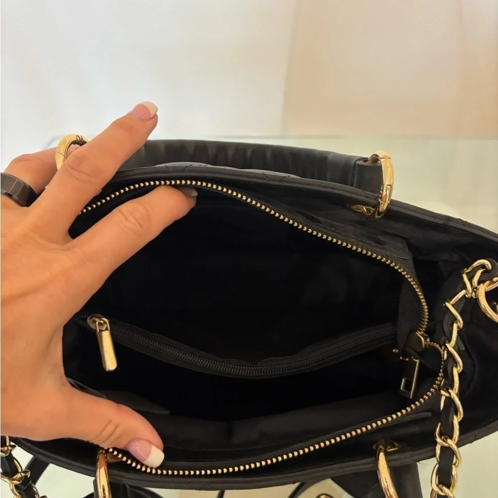 Black Quilted Leather Shoulder Bag with Gold Chain & Starp